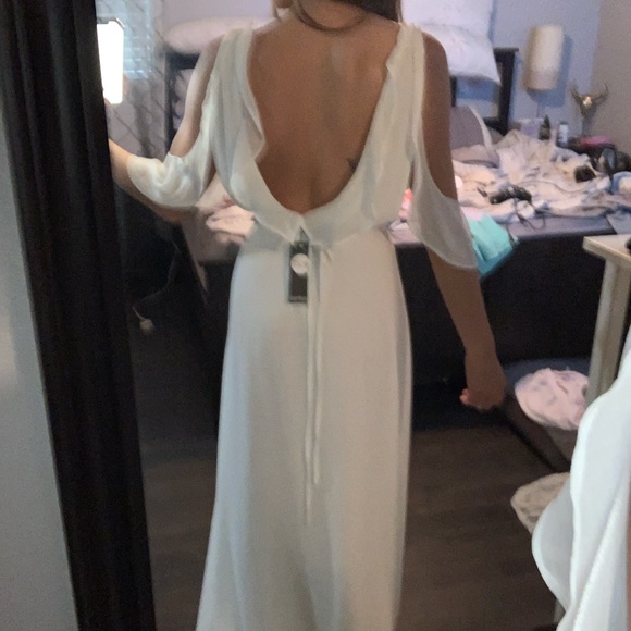 White wrap maxi dress with slit - Picture 2 of 3